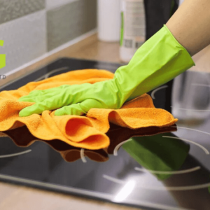 clean ceramic hob